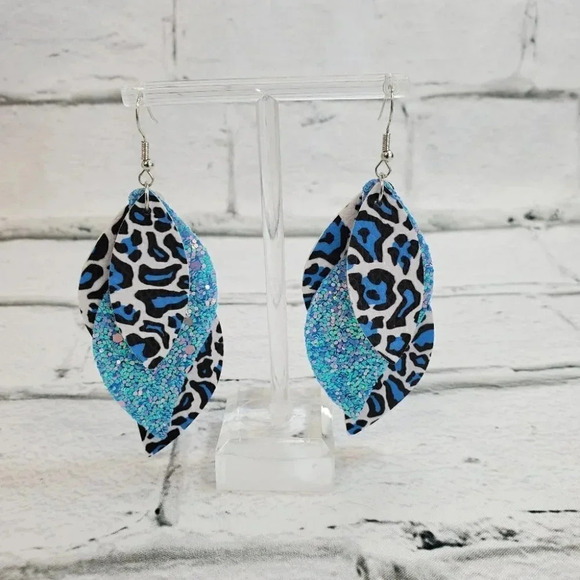 3 Layer Blue Sparkle Animal Faux Leather Dangle Chic Lightweight Earrings  3bl13 - Picture 5 of 6
